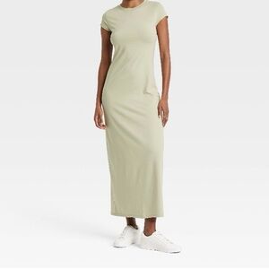 Elegant Green Maxi Dress